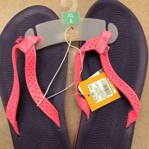 Champion Sandals Purple Pink Size 6 XL
